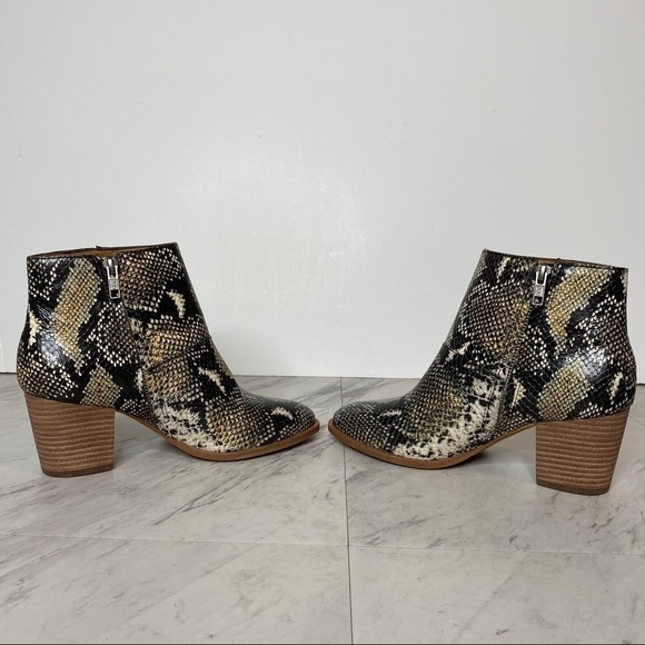 Madewell Rosie Snake Print Heeled Booties 7 1/2 - Picture 4 of 12